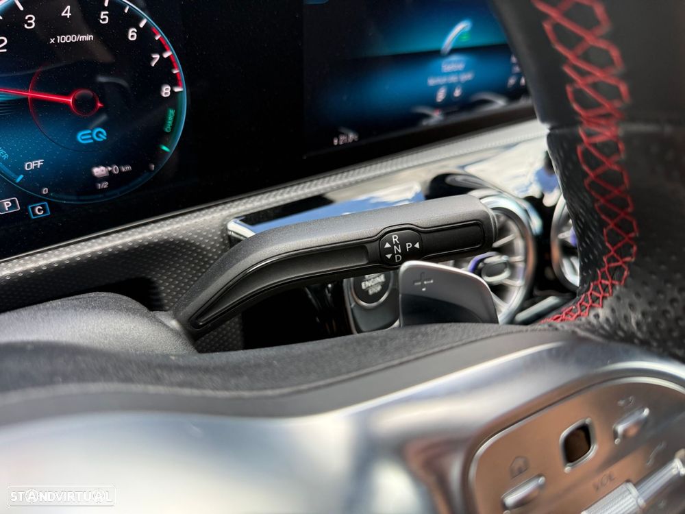 Mercedes-Benz A 250 e AMG Line - 31