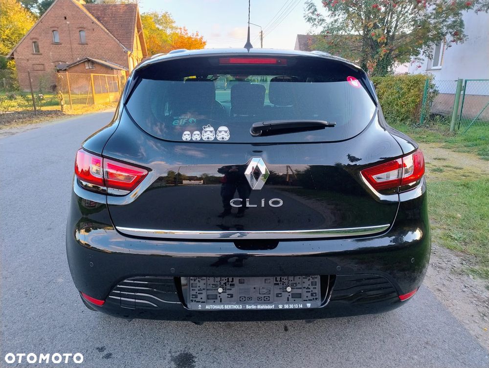 Renault Clio 1.2 16V 75 Limited - 25