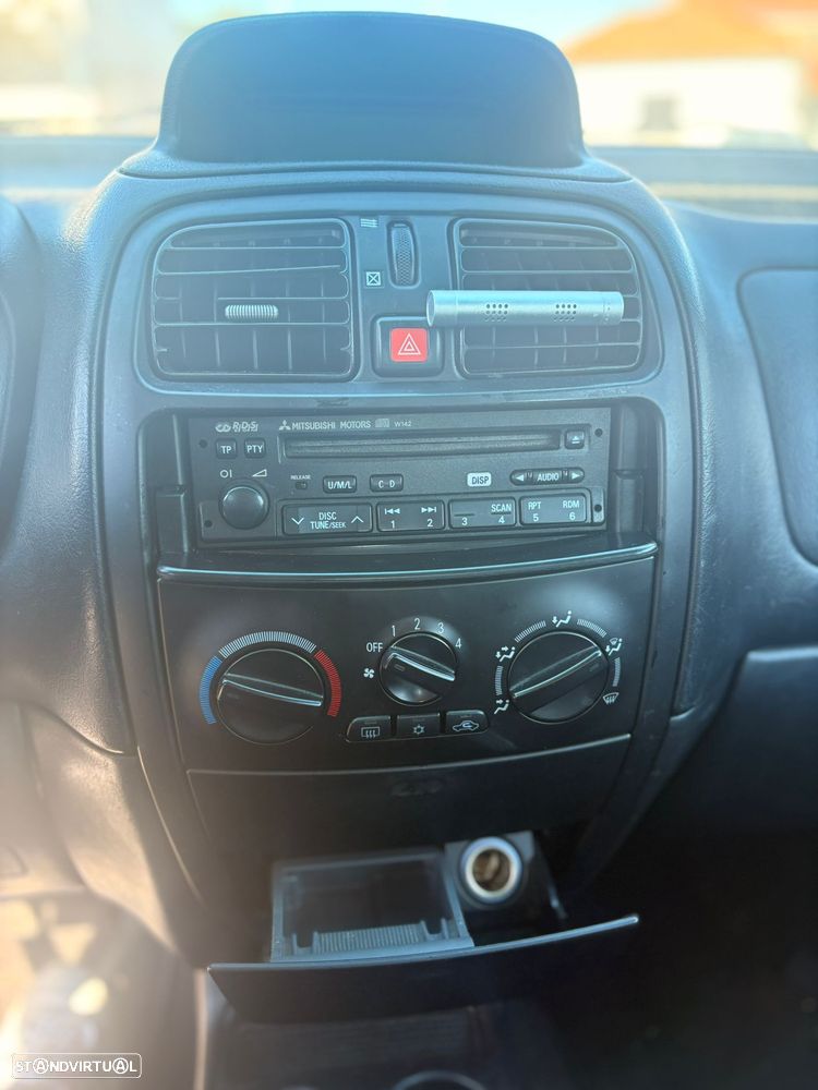 Mitsubishi Space Star 1.6 Avance - 8