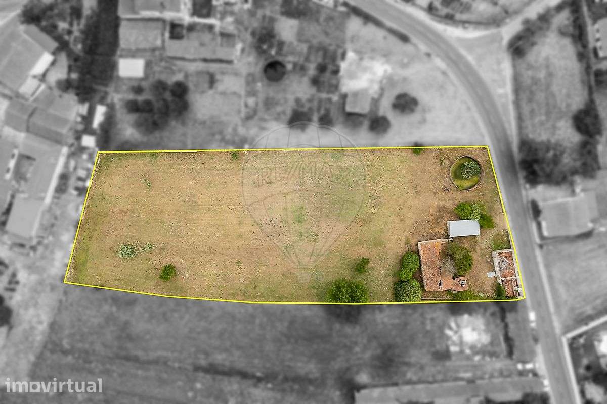 Moradia T1 para venda - Grande imagem: 2/12