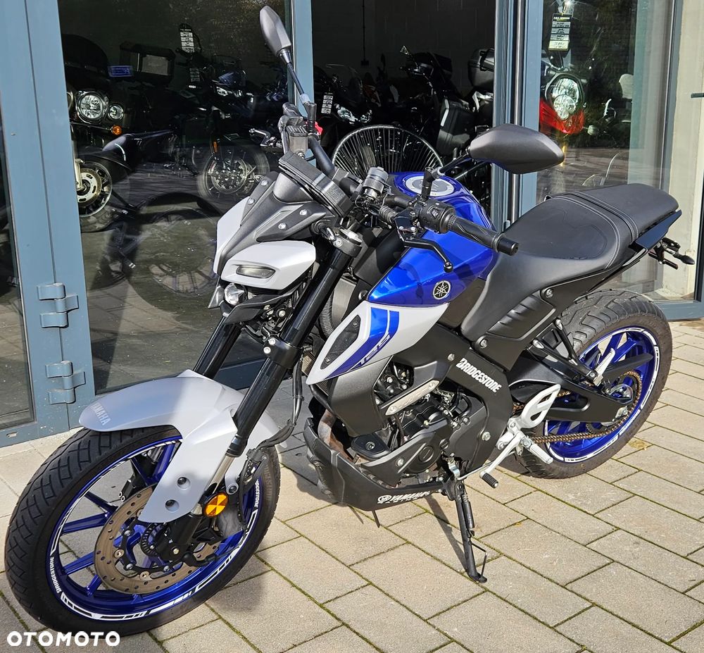 Yamaha MT - 4