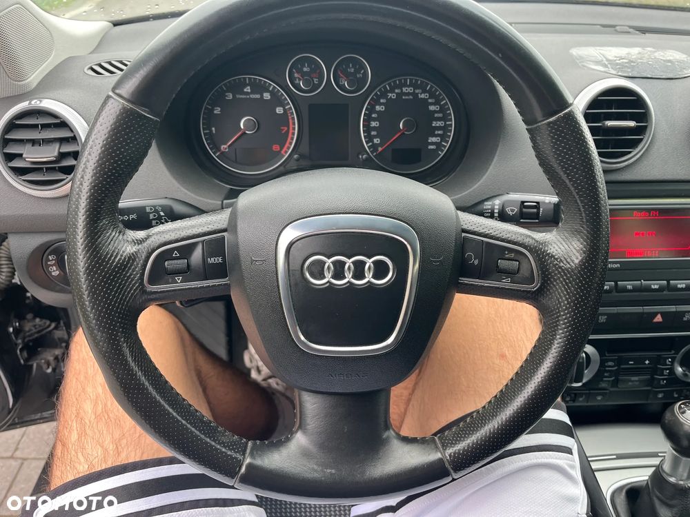 Audi A3 Sportback 1.8 TFSI Attraction - 13