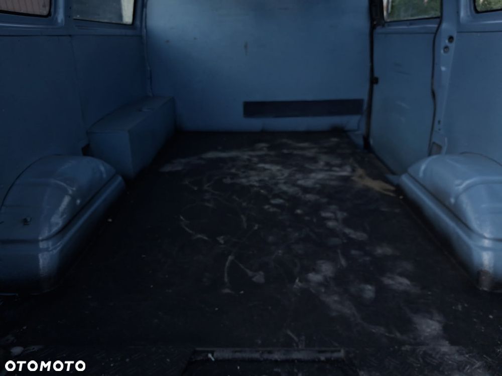 Volkswagen Transporter T4 - 9