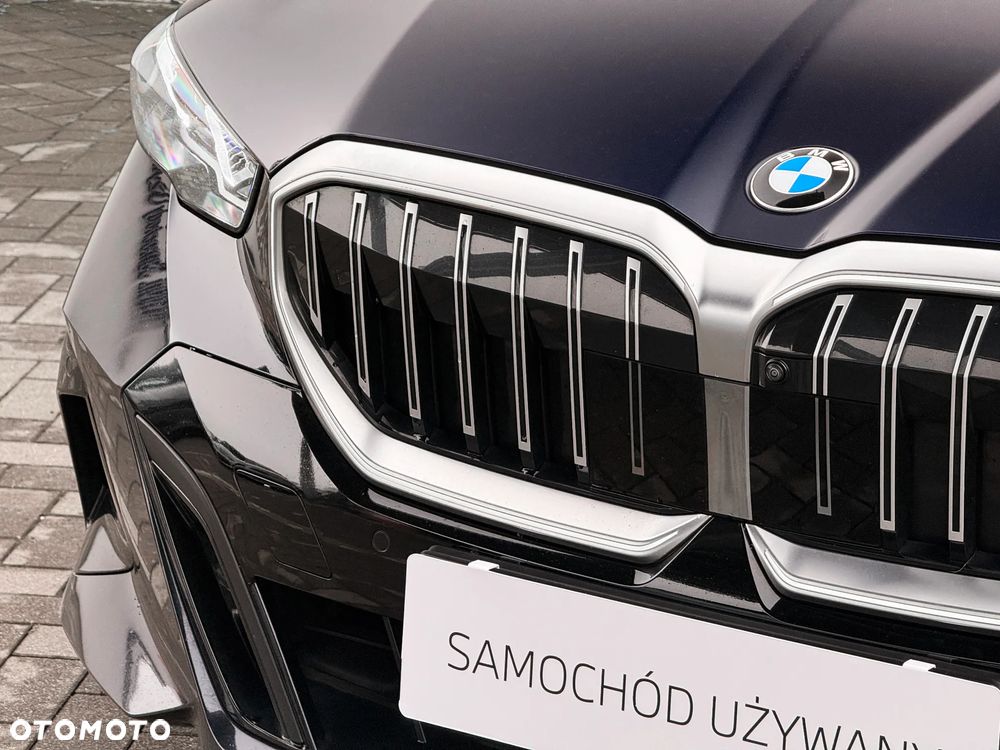 BMW Seria 5 520d xDrive - 7