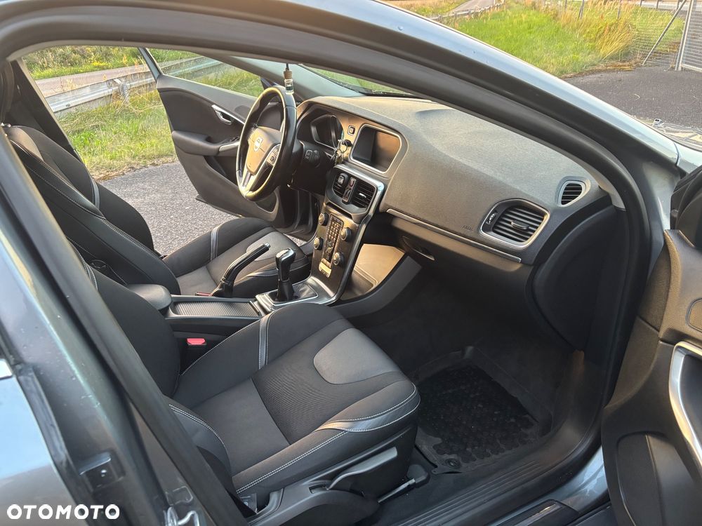 Volvo V40 D4 Drive-E R-Design Kinetic - 7