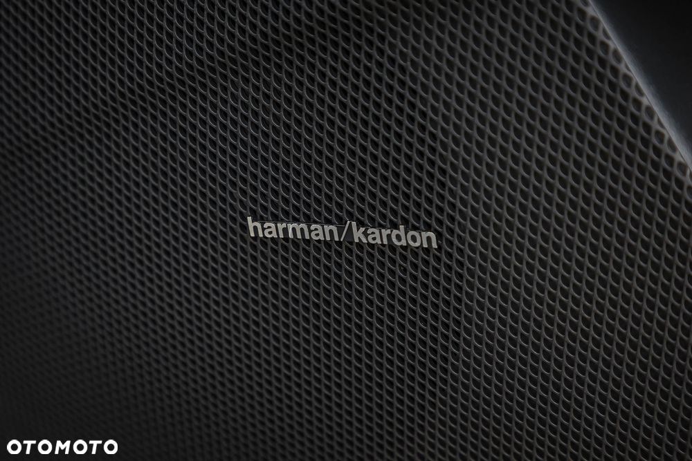 Mercedes-Benz Klasa E 500 4-Matic T Avantgarde - 23