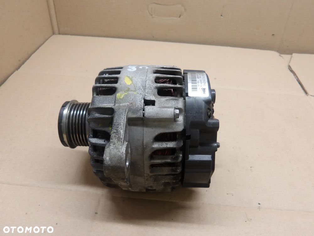 OPEL ZAFIRA C 12-16 2.0D ALTERNATOR 13502581 - 2