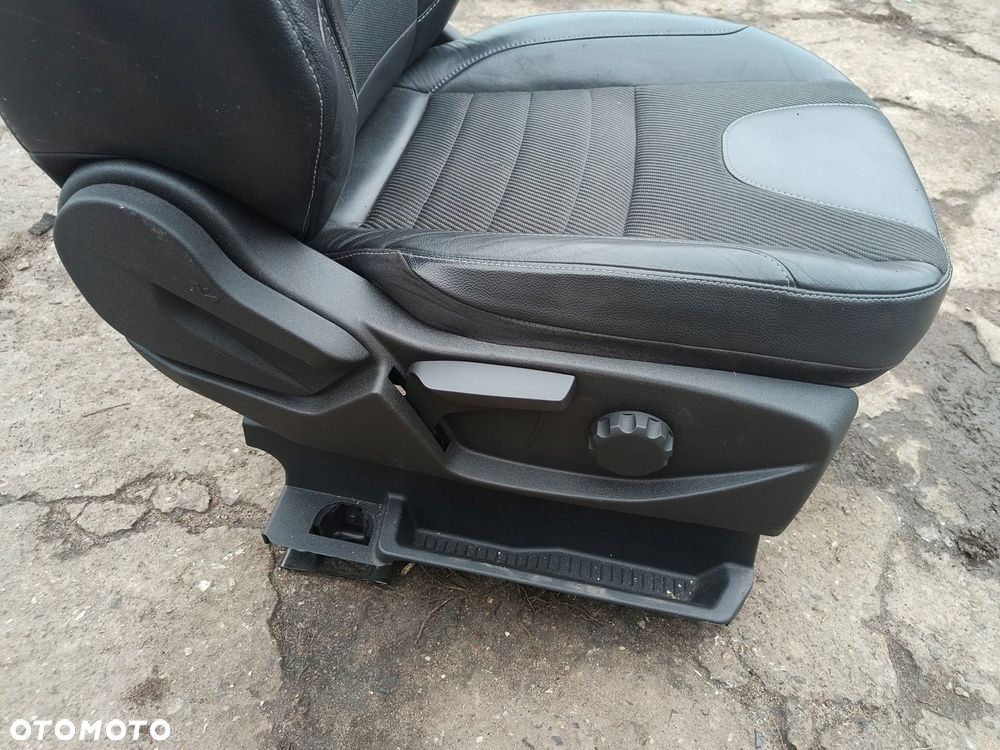 FORD KUGA MK2 FOTEL PRZEDNI PRAWY PASAŻERA PÓŁSKÓRA - 5