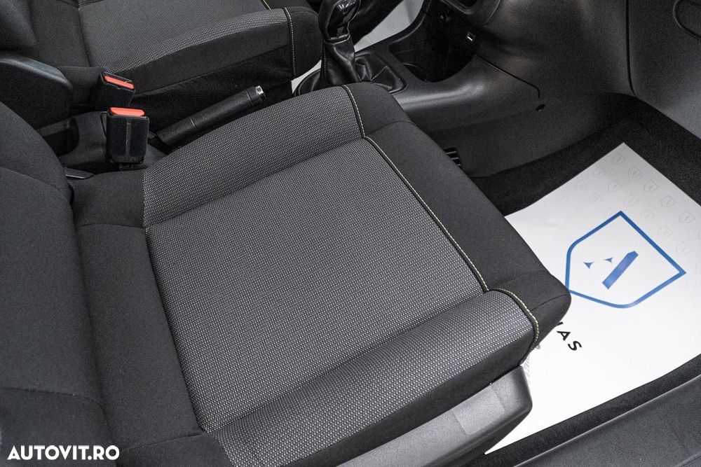 Citroën C3 1.2 PureTech S&S BVM5 Shine - 38