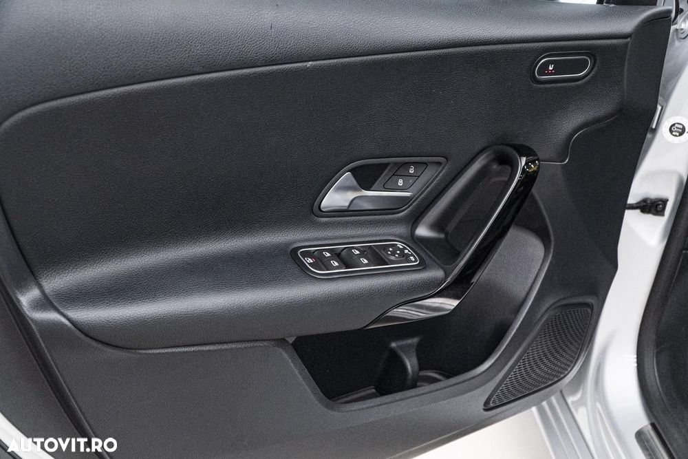 Mercedes-Benz A 180 7G-DCT Advanced Progressive - 27