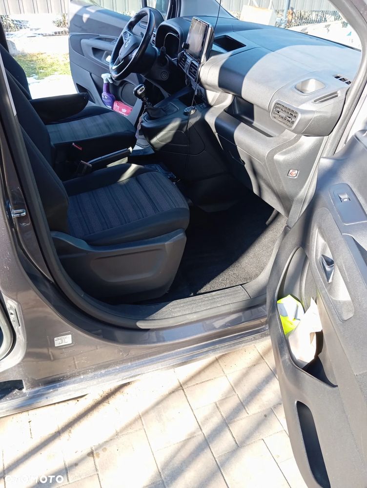 Opel Combo XL 1.2 Turbo Enjoy S&S - 21