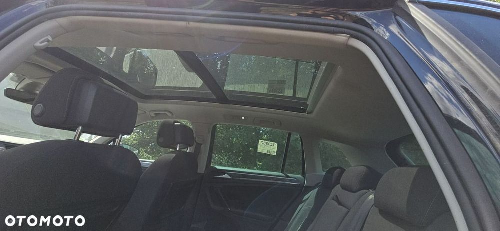 Volkswagen Tiguan - 22