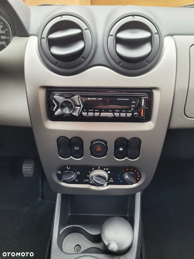 Dacia Sandero 1.4 MPI - 12