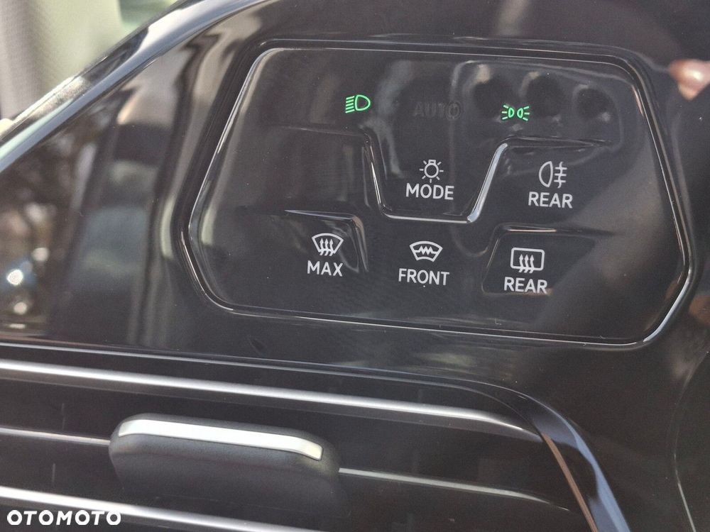 Volkswagen Caddy 1.5 TSI Style DSG - 27