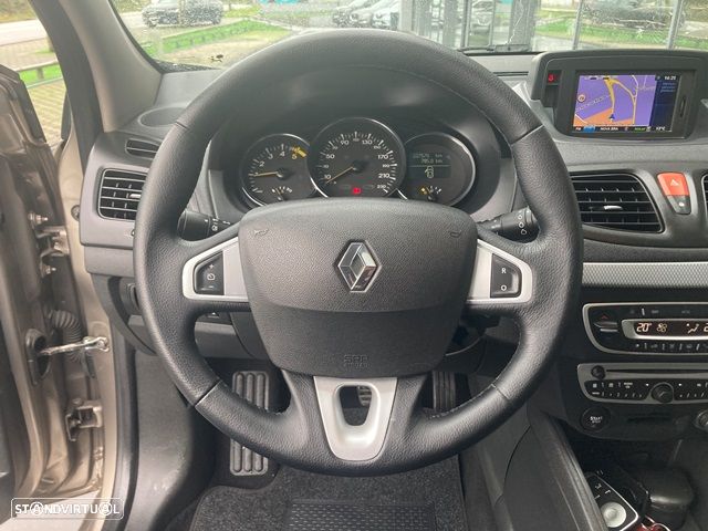 Renault Fluence 1.5 dCi Exclusive - 12