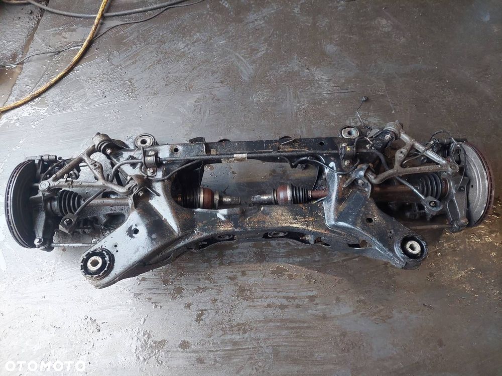 KOMPLETNE ZAWIESZENIE BELKA SANKI TYŁ WAHACZE PÓŁOSIE JAGUAR XF X250 - 4