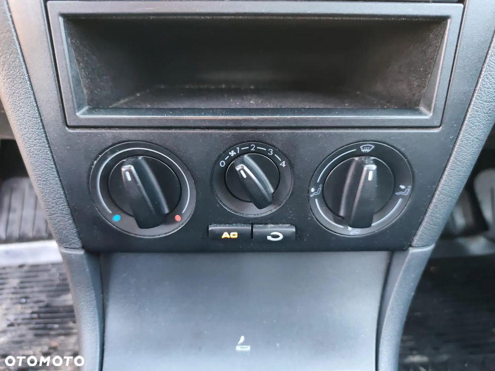 Skoda Octavia 1.9 TDI Tour Classic - 21