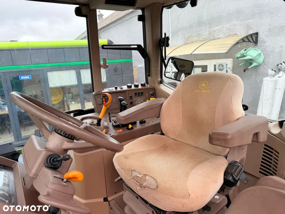 John Deere 6130M - 11