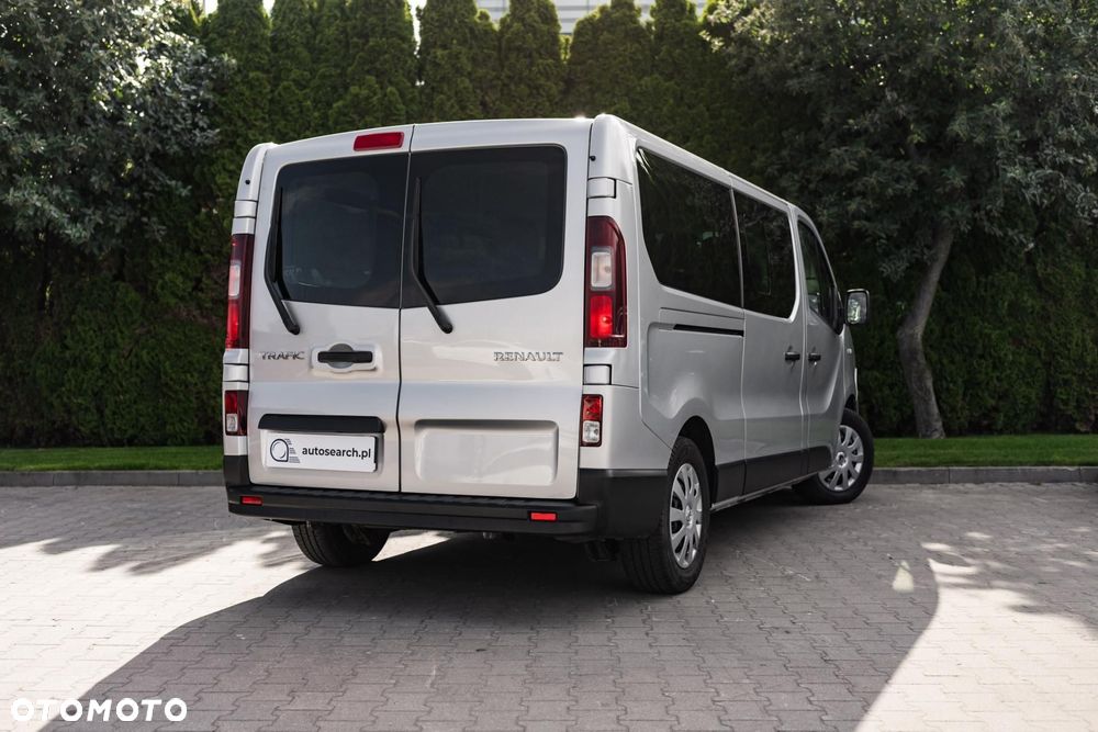 Renault Trafic 2018 photo 4