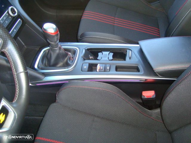 Renault Mégane Sport Tourer 1.5 Blue dCi R.S. Line - 21