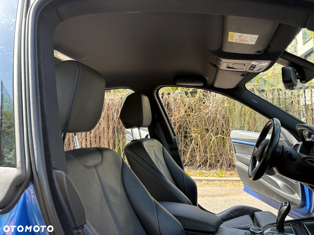 BMW 3GT 320i M Sport - 31