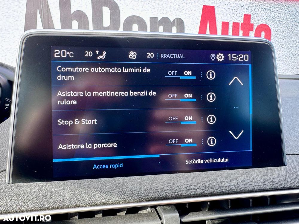 Peugeot 3008 1.2 PureTech S&S EAT8 Allure - 12
