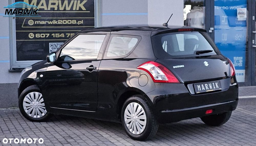 Suzuki Swift - 15