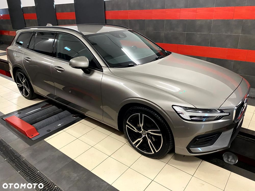 Volvo V60 D3 Geartronic Momentum Pro - 4