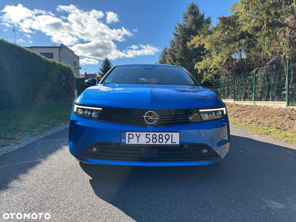 Opel Astra 1.2 Turbo Elegance - 3