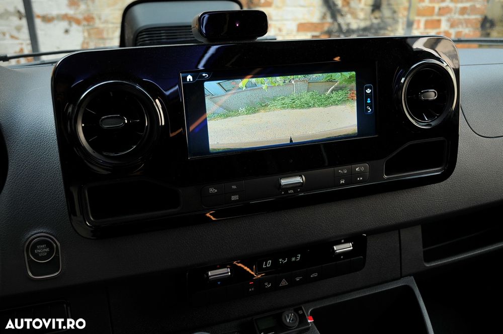 Mercedes-Benz SPRINTER - 23