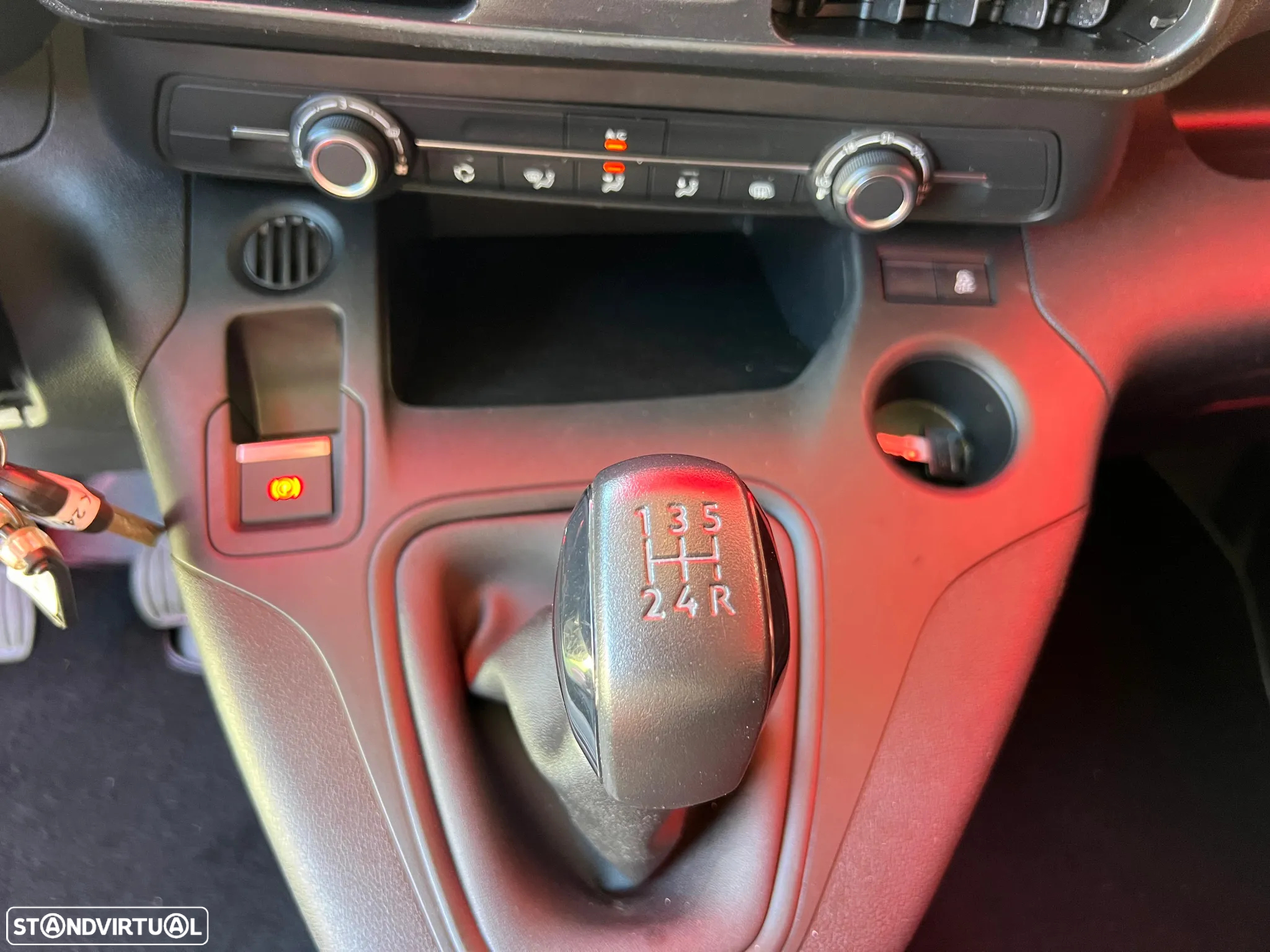 Citroën Berlingo 1.6 HDI Longa - 3 Lug. - 13