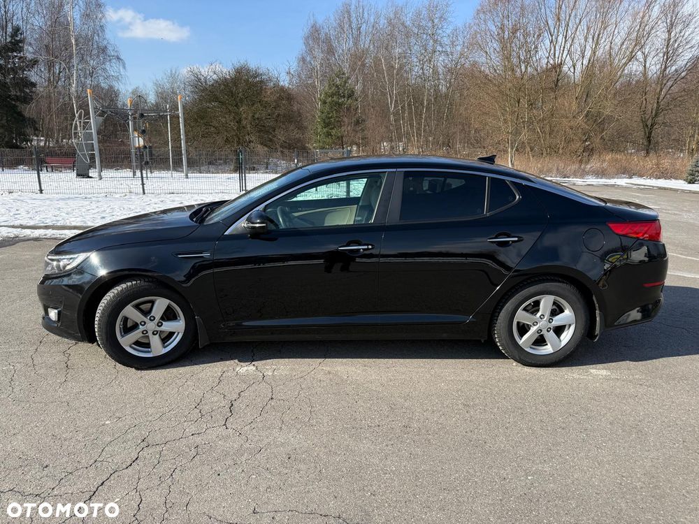 Kia Optima - 2