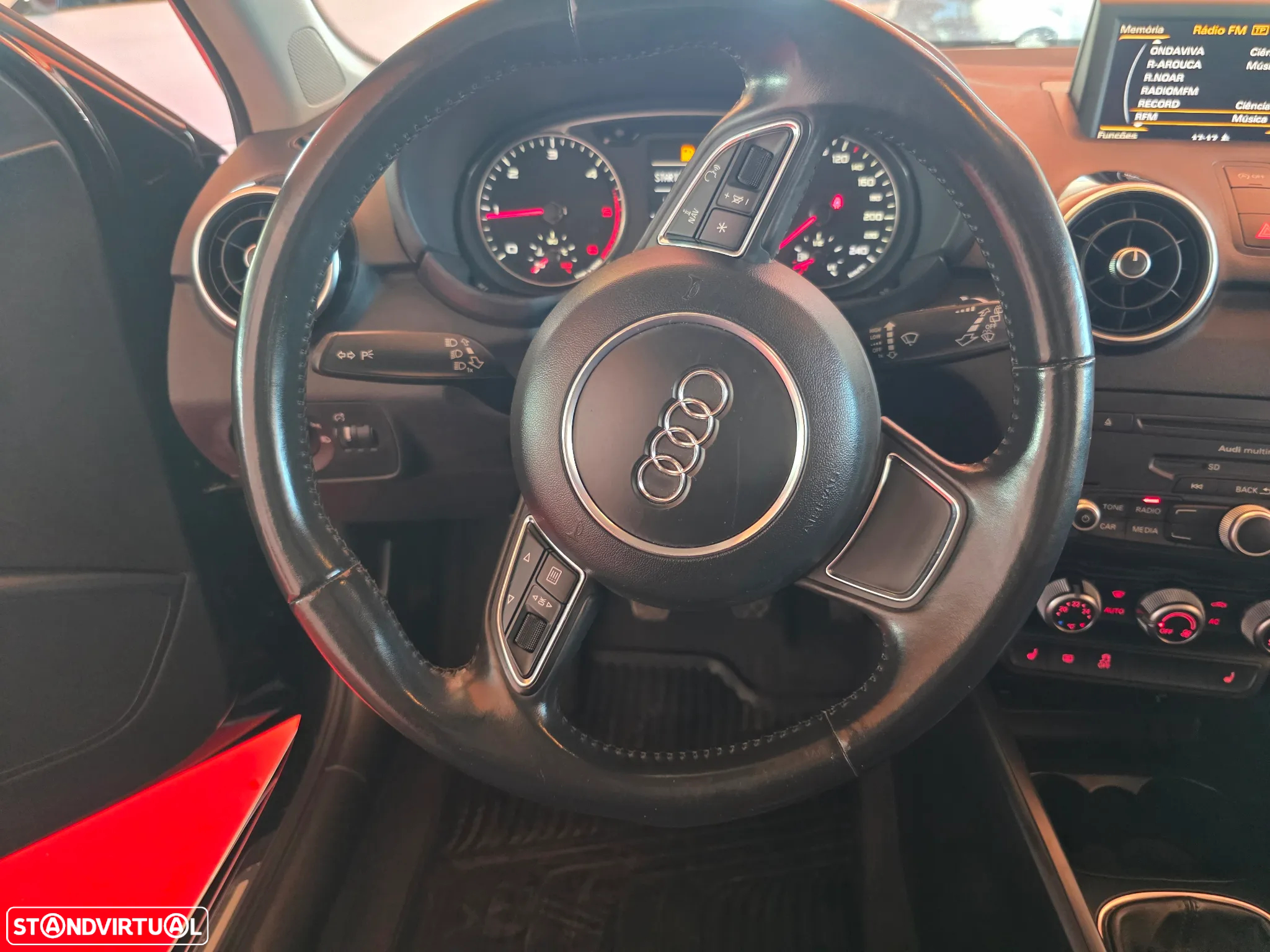 Audi A1 1.6 TDI Sport - 14