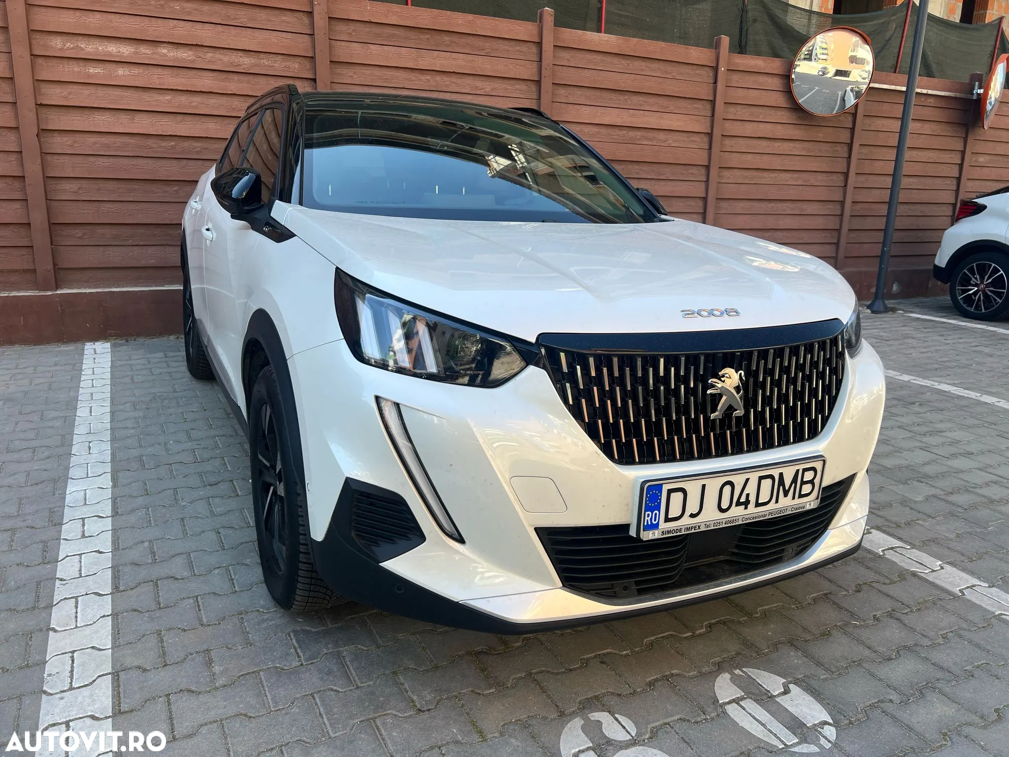 Peugeot 2008 1.2 L PureTech STT EAT8 GT Line - 3