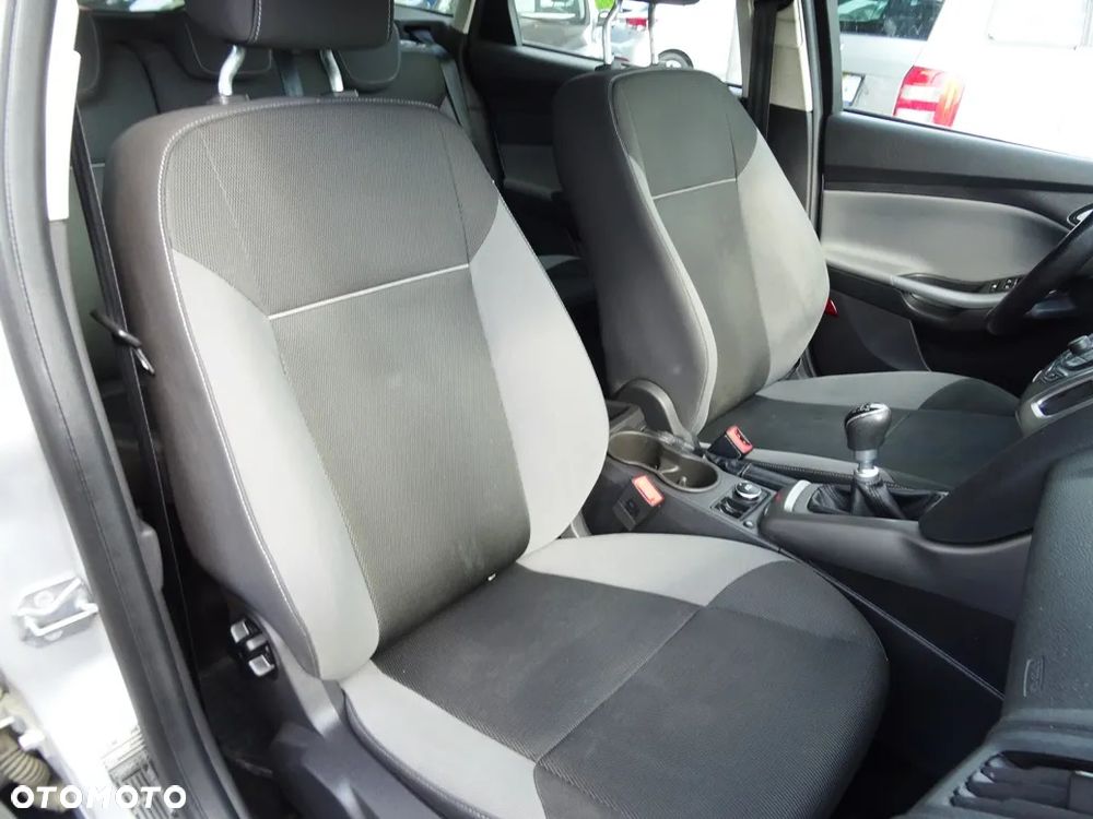 Ford Focus SW 1.6 TDCi Silver X - 11