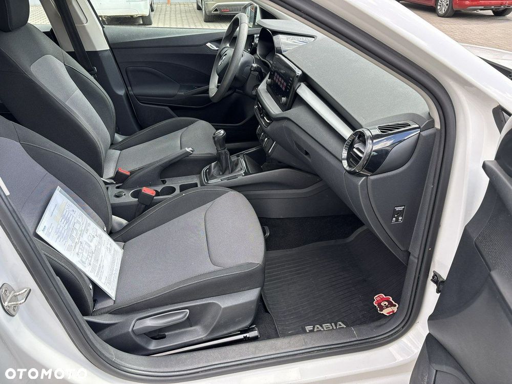 Skoda Fabia 1.0 Ambition - 19