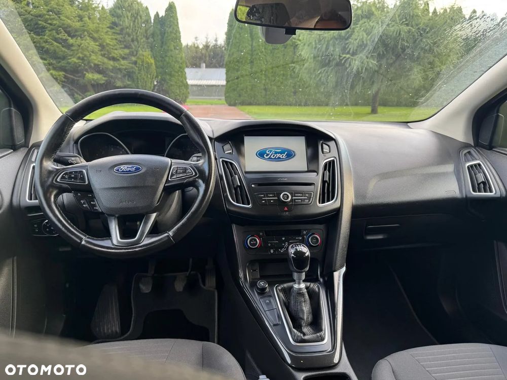 Ford Focus 1.5 TDCi DPF Start-Stopp-System Business - 7