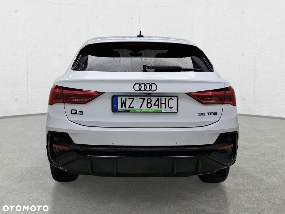 Audi Q3 - 6