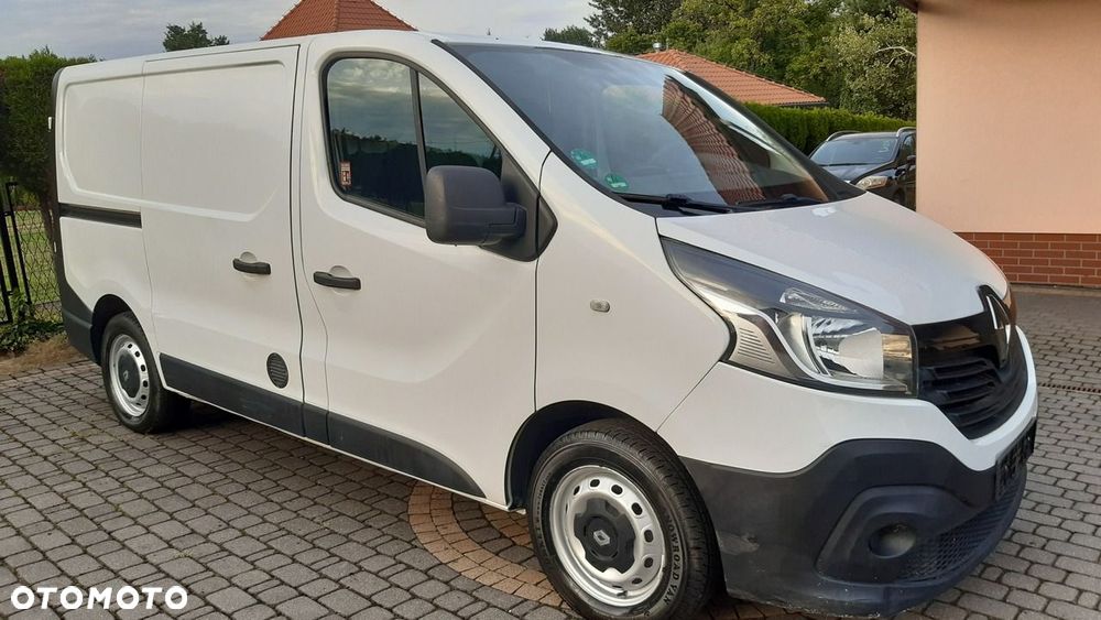 Renault Trafic - 17