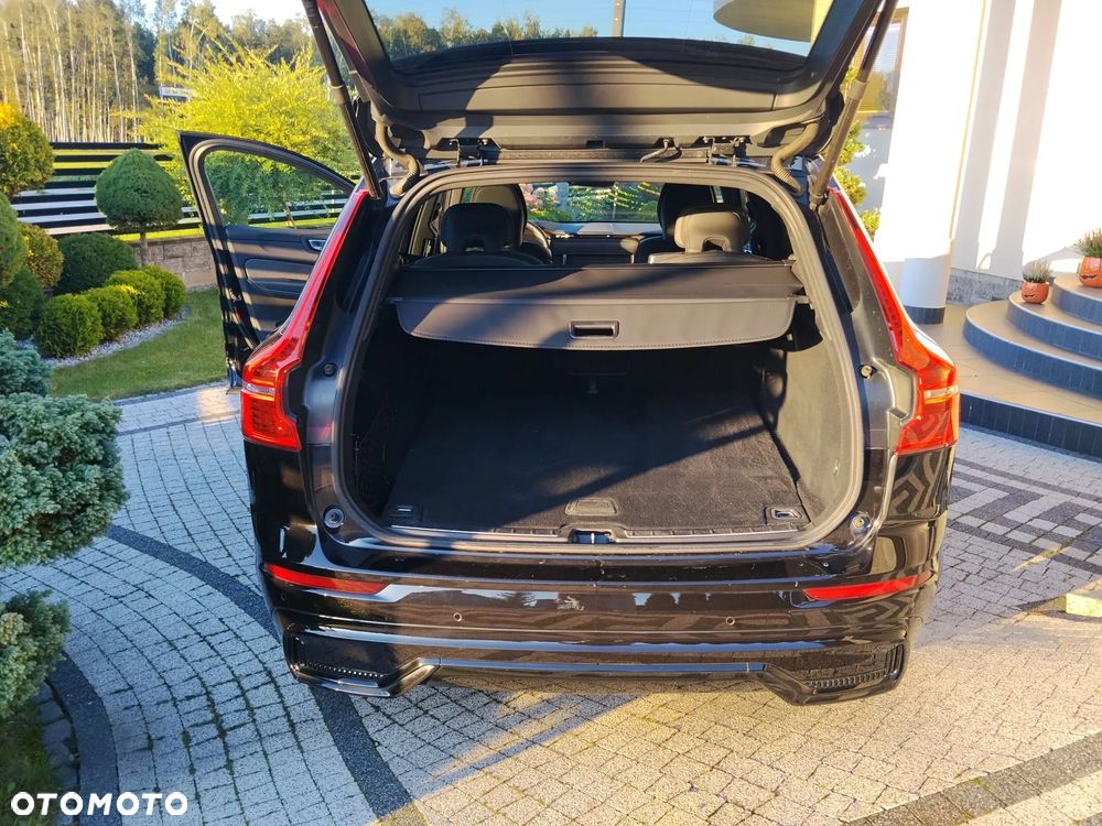 Volvo XC 60 T6 AWD Long Range Plus Dark - 11