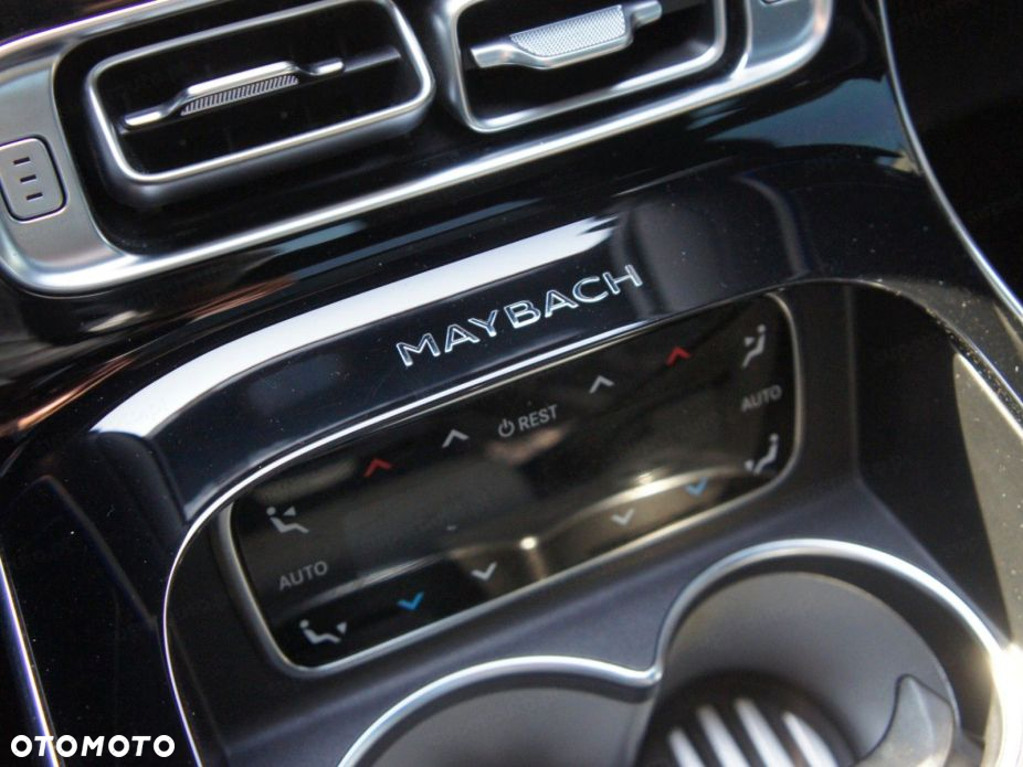 Mercedes-Benz Maybach Klasa S - 21