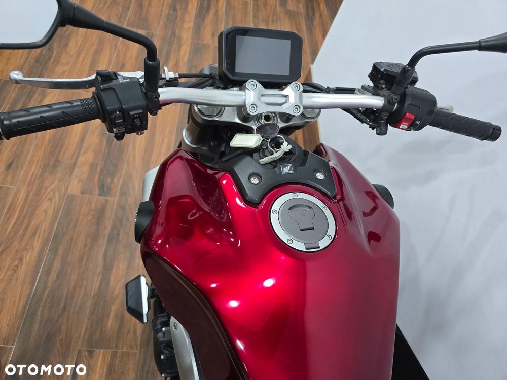 Honda CB - 36