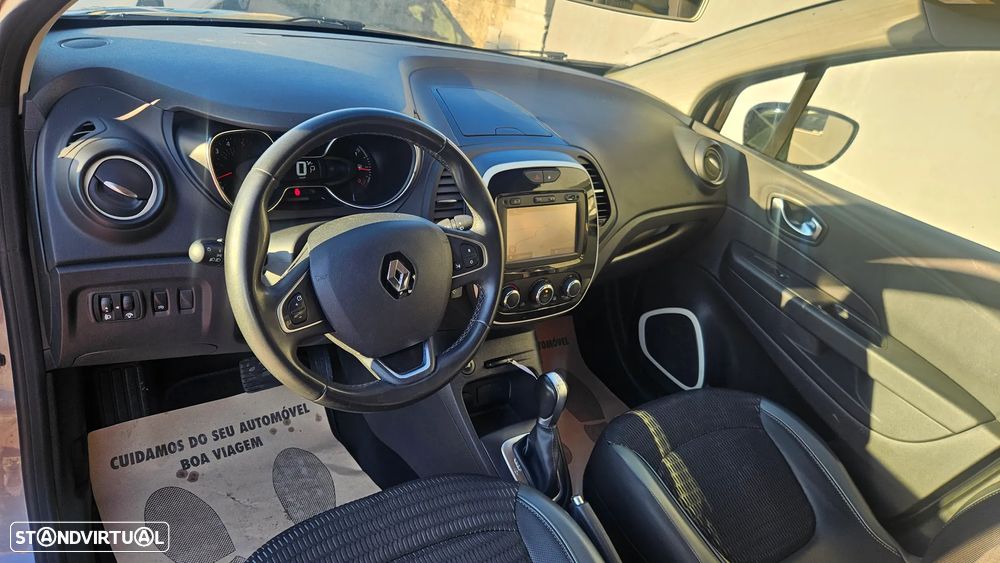 Renault Captur 1.5 dCi Initiale Paris EDC - 8