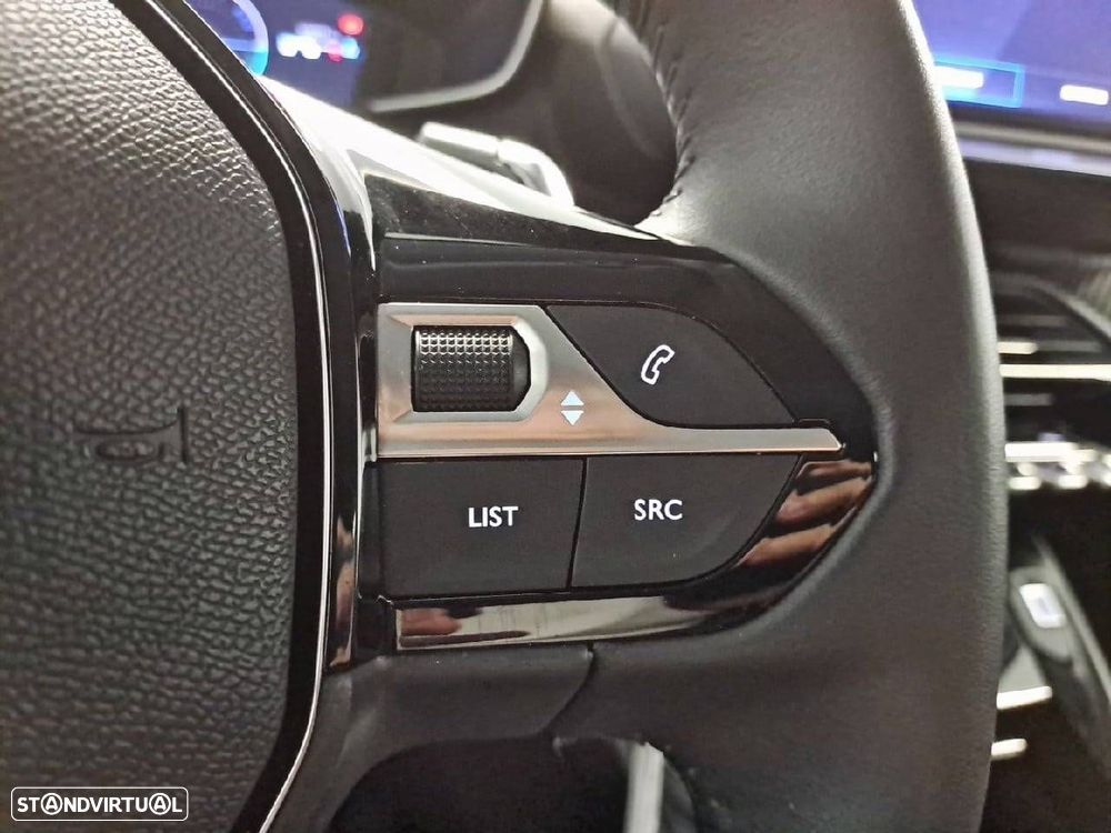 Peugeot 208 1.2 Hybrid Allure e-DCS6 - 17