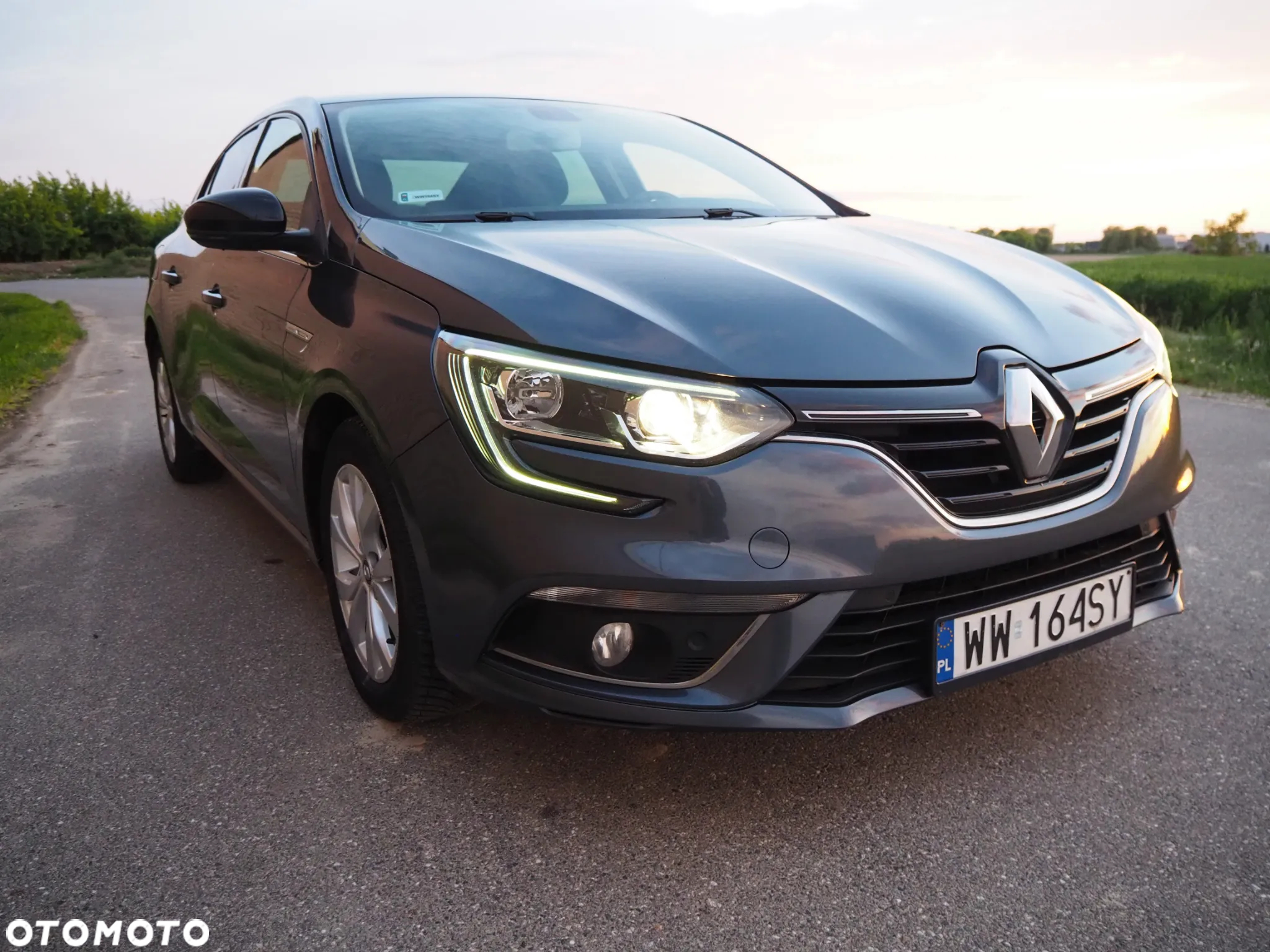 Renault Megane 1.5 Blue dCi Intens EDC - 31