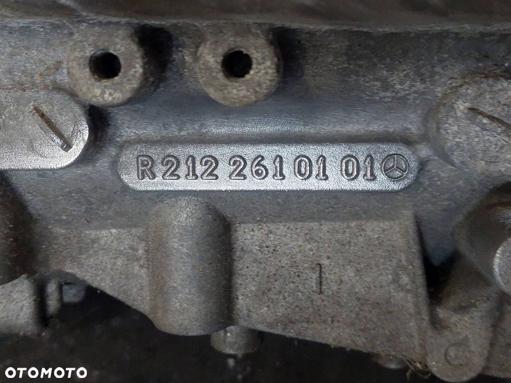 SKRZYNIA BIEGÓW MERCEDES W204 2.2 CDI MANUAL 6 BIEGÓW 711.653 ID: 235074 - 8