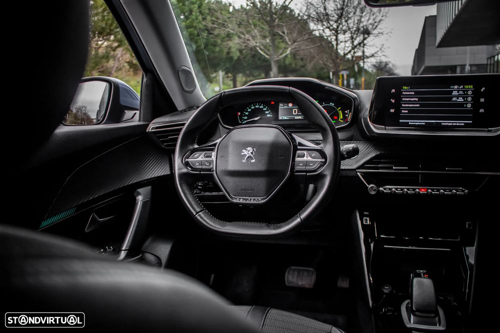 Peugeot e-2008 Allure - 35