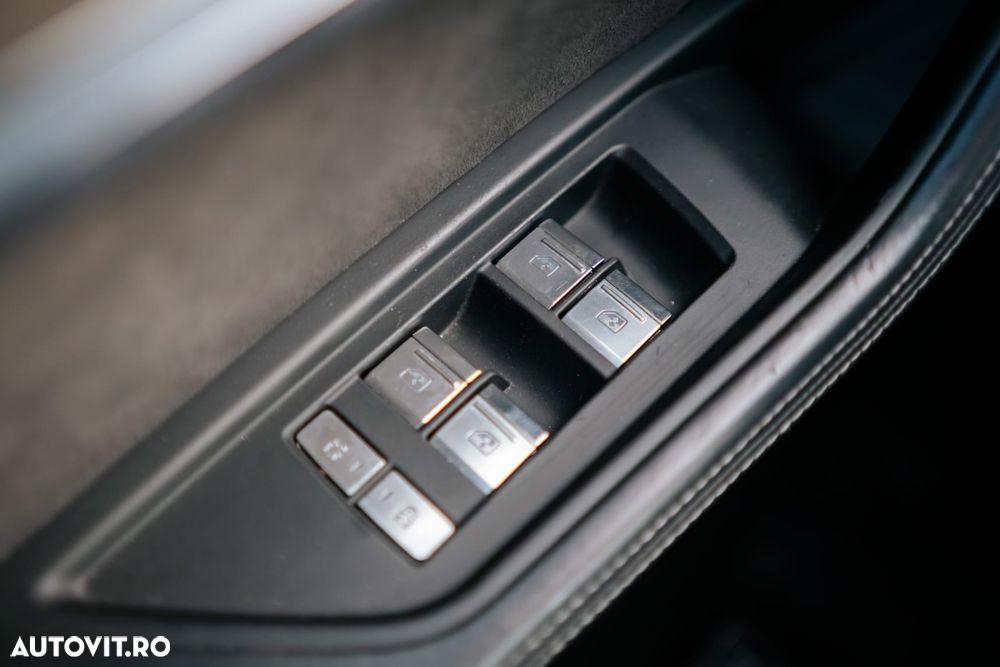 Audi e-tron - 23