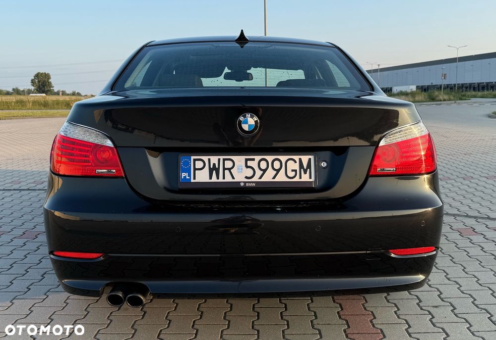 BMW Seria 5 525i - 6