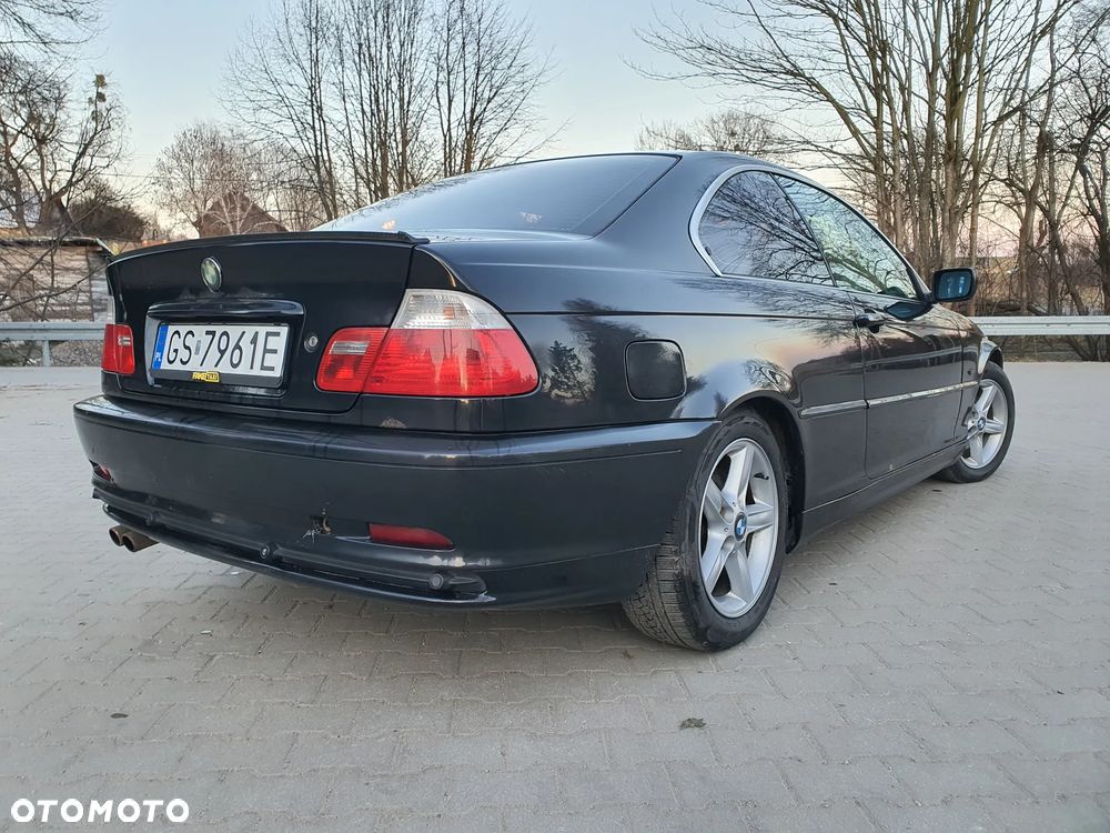 BMW Seria 3 323Ci - 4